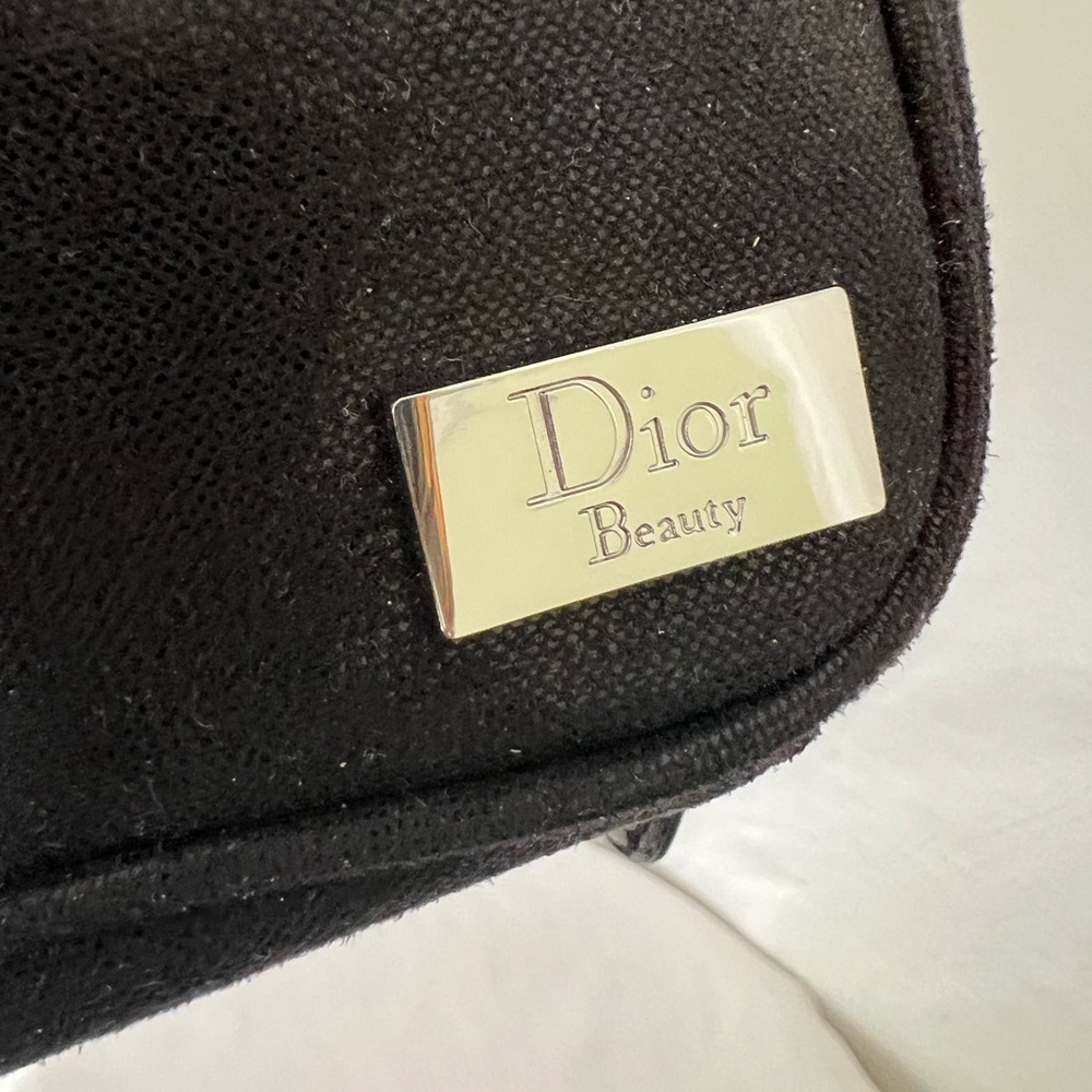 Dior Beauty Cosmetic Makeup Bag - Picture 3 of 9